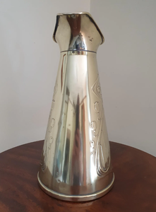 Pichet en cuivre avec poignée en laiton finition antique, carafe décorative pour table de mariage, écologique et personnalisable - Product Image 2