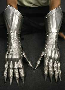 Gants de chevalier médiévaux en acier inoxydable plaqué argent, style antique, armure de bras moulée, objet de collection artistique - Product Image 6