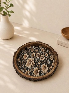 Bandeja de madera pulida más vendida para servir alimentos, bebidas, desayuno, en restaurantes, hoteles, fiestas y catering, disponible para la venta. - Product Image 1