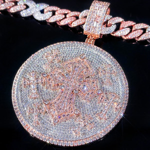 Pendentif disque croix micro-pavé de diamants naturels, plaqué or massif, collier pendentif rond avec croix, bijoux hip-hop - Product Image 3
