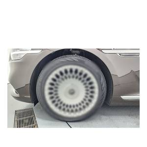 Genesis G90 5.0 AWD con Caja de Cambios Automática y Asientos de Cuero, Modelo Abril 2021, 22,848 km, Volante a la Izquierda, Cámara Trasera - Product Image 5