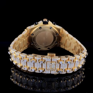 Montre de luxe élégante en acier inoxydable avec quartz et moissanite ovale, cadran scintillant, bracelet confortable, parfaite - Product Image 3