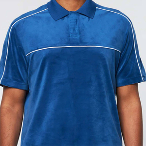 Chemise Homme Bleue en Velours à Manches Courtes Couleur Unie Décontractée Respirante en Polyester Tricoté 220g avec Logo Frontal et Détails Bordés Blancs - Product Image 6