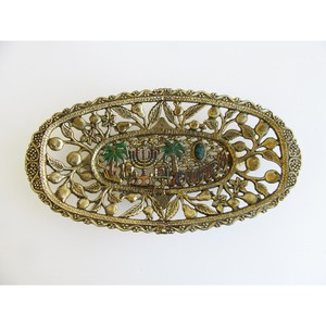 ชามเสิร์ฟทองเหลืองที่กำลังเป็นที่นิยมในวงการอุตสาหกรรม แสดงให้เห็นถึงความงดงามของงานโลหะทำมือ - Product Image 3