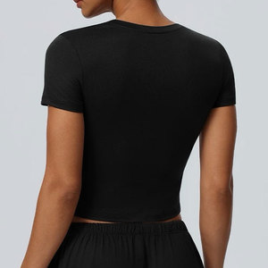 Nouveau T-shirt de sport moulant pour femme, coupe ajustée, anti-transpiration, idéal pour la course à pied, vente en gros à bas prix - Product Image 5