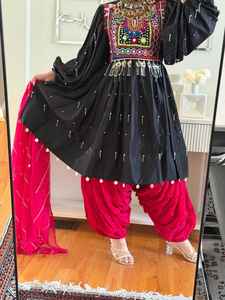 Vestidos de Novia Afganos con Apliques Bordados Vintage, Tallas Personalizadas, Novedad 2026, Lavables y Ecológicos, con Encaje Kuchi Pakistaní - Product Image 3