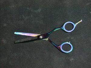 Customize Brand 4Cr13 Stainless Steel Pet Trimmer Thinning Shears Set Beauty Scissors Adjustable Screw Rubber Handle - Product Image 4