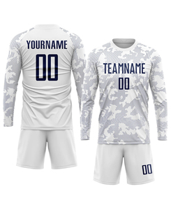 เสื้อฟุตบอลผู้ชายสั่งทำพิเศษ พิมพ์ลายแบบ Sublimation คอกลม แขนสั้น ระบายอากาศได้ดี ผลิตจากผ้าโพลีเอสเตอร์ตาข่าย 100% ลายสีน้ำเงิน ขั้นต่ำในการสั่งซื้อน้อย - Product Image 3