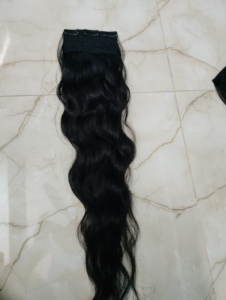 Extensions de cheveux naturels indiens Remy vierges ondulés avec fermetures en dentelle HD 4x4 5x5 - Product Image 5