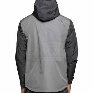 Chaqueta Cortavientos Impermeable con Capucha para Hombre de Alta Calidad, con Logotipo Frontal, Secado Rápido y Ligera, Cómoda, de Pakistán - Product Image 4