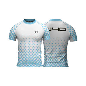 Maillot de sport personnalisé pour homme, imprimé sur mesure, sans coutures, léger, compressif, séchage rapide, coupe ajustée, haut de gamme pour la remise en forme - Product Image 1