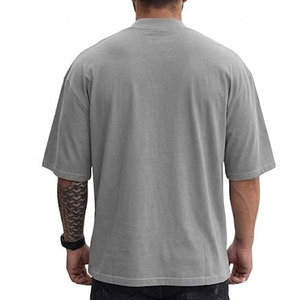 เสื้อยืดโอเวอร์ไซส์ผู้ชาย พรีเมียม ทรงหลวม สไตล์สตรีทแวร์ ทันสมัย เหมาะสำหรับใส่เที่ยวและใส่ในชีวิตประจำวัน - Product Image 2