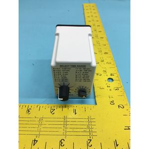 4 MACROMATIC TR-60528 TIME DELAY <b>RELAY</b> SERIES B - Trusted Global Legacy Semiconductor Equipment and Parts at - Product Image 3
