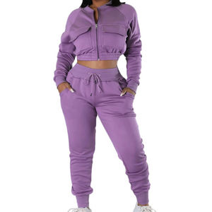 ชุดวอร์มกำมะหยี่แบบมีฮู้ดสำหรับผู้ชาย 2 ชิ้น เสื้อครอปแขนยาวแบบซิป กางเกงขายาวมีกระเป๋า - Product Image 1