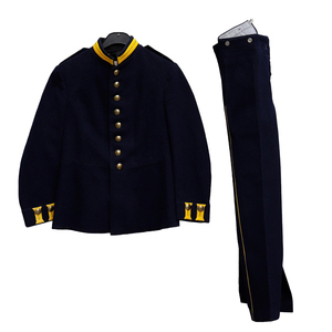 Ensemble de reproduction de manteau uniforme vintage américain - Collection de manteaux uniformes classiques de l'ère américaine - Product Image 1