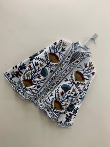 Chaqueta de terciopelo para mujer, bordada con motivos florales, hecha a mano, estilo bohemio, para invierno, diseño étnico. - Product Image 2