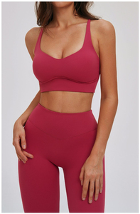 Sujetador deportivo sin costuras azul claro para mujer, top de yoga con copa completa y sin aros - Product Image 5