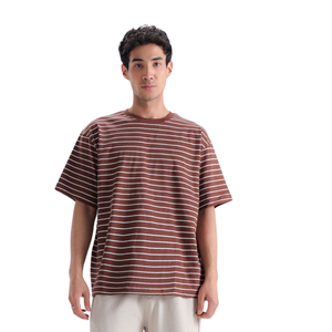 Camiseta de punto a rayas marrones para hombre, informal, de manga corta, cuello redondo, algodón, corte holgado, estilo urbano de verano, top de moda - Product Image 1