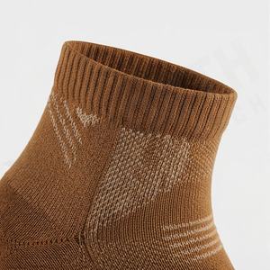 Chaussettes de compression unisexe pour mollets, professionnelles, réfléchissantes pour la nuit, hauteur genou, couleur personnalisable, équipement de course et d'athlétisme sécurisé - Product Image 4