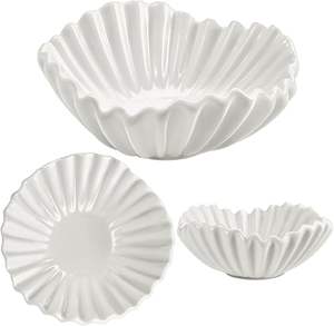 Ce bol en pierre, simple et élégant, combine fonctionnalité et esthétique, idéal pour les desserts ou comme pièce maîtresse. - Product Image 5