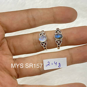 Bague en argent sterling 925 au design unique avec labradorite et pierre de lune arc-en-ciel, bijoux fins, bague en pierres précieuses de guérison pour femmes, vente en gros - Product Image 1