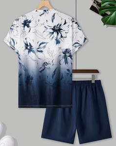 เสื้อยืดแขนสั้นลำลองพิมพ์ลายดอกไม้เขตร้อนสำหรับผู้ชาย ผ้าโพลีเอสเตอร์ถัก ยืดหยุ่นเล็กน้อย พร้อมกางเกงขาสั้นเอวยางยืดแบบมีเชือกผูก - Product Image 3