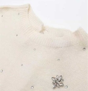 Cardigan respirant pour homme, col en V, orné de perles artisanales, motif losanges, style boutique, en maille boutonnée - Product Image 6
