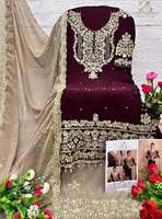 Gharara en Georgette de renard pur, style glamour hivernal, avec travail de sequins Moti et dupatta brodé fantaisie, pour un look élégant de soirée pour femme