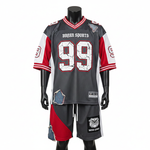 ชุดเสื้อฟุตบอลและกางเกงขาสั้นสำหรับผู้ชาย ผ้าโพลีเอสเตอร์ตาข่ายพรีเมียม 160 GSM สีเทา แดง ขาว ตัดต่อสี  พร้อมโลโก้แบบกำหนดเองสำหรับชุดผู้ชาย - Product Image 1