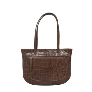 กระเป๋าถือหนังแท้ลายจระเข้แท้สไตล์วินเทจผู้ผลิตชั้นนำของอินเดีย - Product Image 1