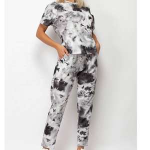 Conjunto Deportivo Corto de Moda Urbana 2025, Color Personalizado, para Mujer, Sexy, para Correr - Product Image 5