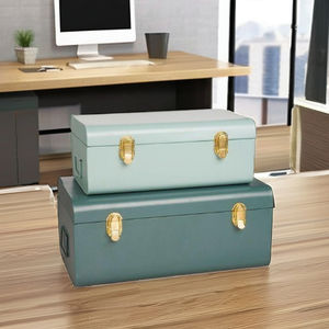 กล่องเก็บของทำมือทรงสี่เหลี่ยมผืนผ้าสไตล์วินเทจทำจากโลหะ - Product Image 1