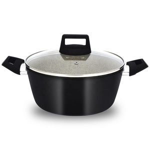 Casserole antiadhésive de qualité professionnelle avec intérieur en cuivre, corps en aluminium forgé robuste - Product Image 1