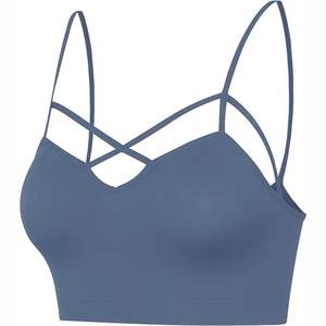 Soutien-gorge de sport pour femme grande taille avec logo personnalisé, design avant, maintien élevé et extensibilité quadridirectionnelle pour la gym et l'entraînement - Product Image 4