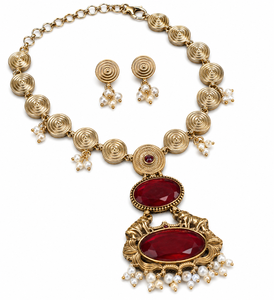 Ensemble Collier et Boucles d'Oreilles Bohèmes en Cristal de Pierre Rouge Motif Amoureux Plaqué Or Oxydé pour Femme, Vente en Gros, Fournisseur en Gros pour Mariages - Product Image 1