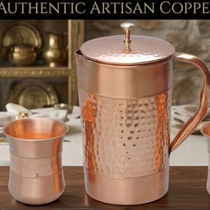 Ensemble de carafes en cuivre pour des moments culinaires culturels élégants, service d'eau en métal avec verres, durable et réutilisable pour la cuisine et la salle à manger - Product Image 1
