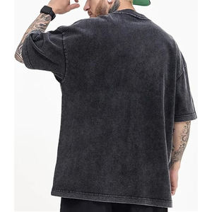 เสื้อยืดโอเวอร์ไซส์สไตล์กราฟฟิตีลายกราฟฟิตีสำหรับผู้ชาย ล้างสีแบบแอซิด สตรีทแวร์ฮิปฮอป - Product Image 6