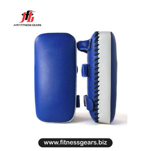 อุปกรณ์ฟิตเนส JUST FITNESS GEARS แผ่นรองมือชกมวยไทย PU สีน้ำเงิน สายรัดข้อมือปรับได้ สำหรับฝึกศิลปะการต่อสู้ - Product Image 1