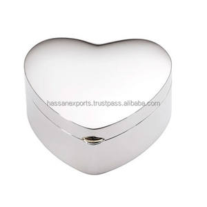 Joyero decorativo de latón con estampado de flores en relieve, caja de almacenamiento para decoración del hogar, varios colores - Product Image 5