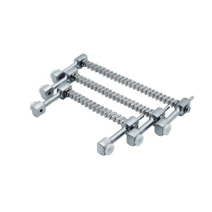 Équipement de soutien buccal vétérinaire réutilisable en acier inoxydable pour chiens de petite et grande taille, écarteur buccal canin réglable pour soins des animaux de compagnie - Product Image 1