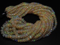 Opale d'Éthiopie naturelle multicolore à reflets vifs, perles rondes facettées faites à la main, brin de 8 pouces, environ 4-6 mm, tiers