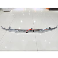 Couvercle de coffre de porte arrière pour Fortuner 2016 -2019 noir brillant bande de porte arrière couvercle de coffre de hayon accessoires complets de pièces de carrosserie