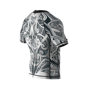 Haut de compression à manches courtes pour homme, motif tribal, impression par sublimation, respirant, anti-UV - Product Image 4