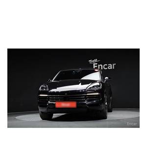 Porsche Cayenne 3.0 Coupé 2024, 43 804 km, Volant à Gauche, Boîte Automatique, Sièges en Cuir avec Caméra Arrière - Product Image 3