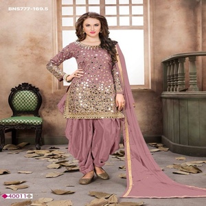Última colección de ropa festiva de alta calidad: Conjunto de traje Salwar de seda Tapeta con trabajo de espejo, proveedor de ropa étnica de la India. - Product Image 1