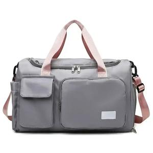 Bolsa de Viaje Deportiva de Gran Capacidad con Forro de Nailon, Bolsa de Gimnasio para Fin de Semana con Compartimento para Zapatos - Product Image 5