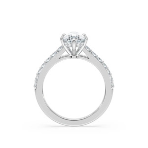 Anillo de compromiso Manhattan con diamante de un quilate con corte en forma de pera y piedras laterales, en oro rosa, oro blanco, oro amarillo, elegante y atemporal, joyería para mujer. - Product Image 4