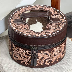 Superbe boîte à bijoux ronde en cuir de vachette façonnée à la main, style vintage, avec motifs floraux en relief, durable, pour le rangement des bijoux - Product Image 4