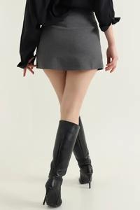 Falda de mujer 2026, nuevo estilo, mejor diseño, pantalones cortos de mujer con estampado estilo sol, faldas de mujer de cintura alta baratas en colores sólidos - Product Image 6