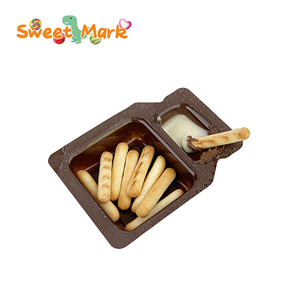 Biscuits trempés dans la sauce au chocolat, bâtonnets de biscuits au cacao - Product Image 5